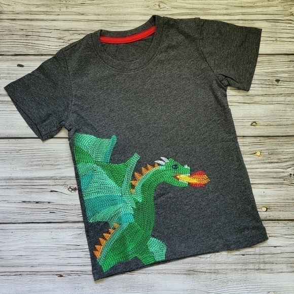 Embroidered Superstitch Dragon T-Shirt NWT - Picture 5 of 9